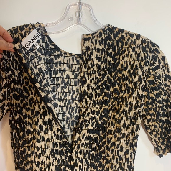Ganni smocked leopard top - Picture 6 of 9